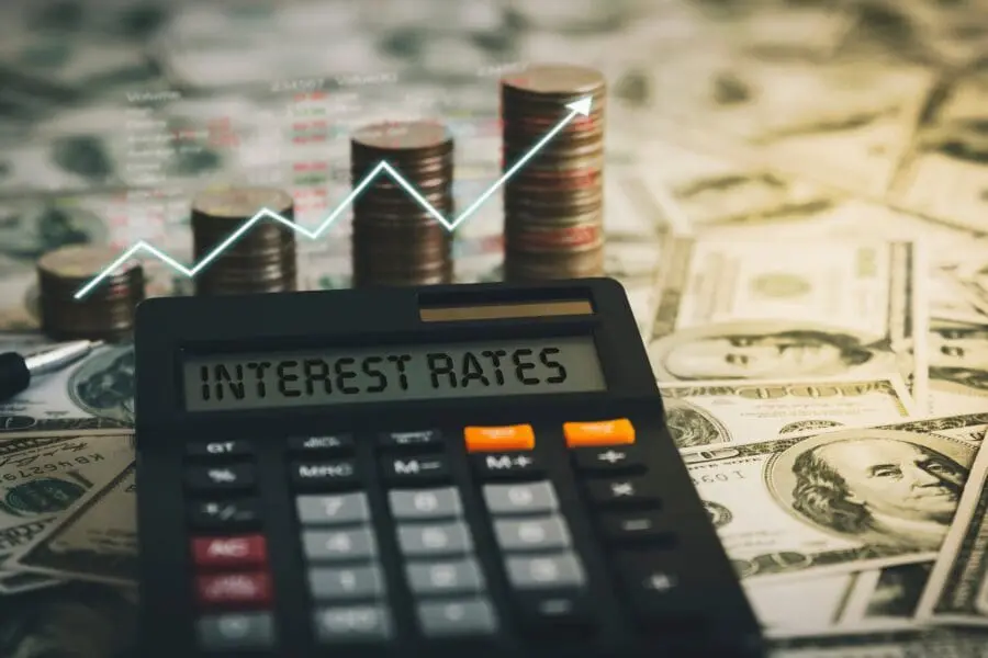 The,Word,Interest,Rate,Is,On,A,Calculator,With,A