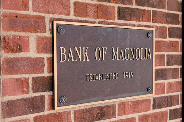 bank of magnolia sign