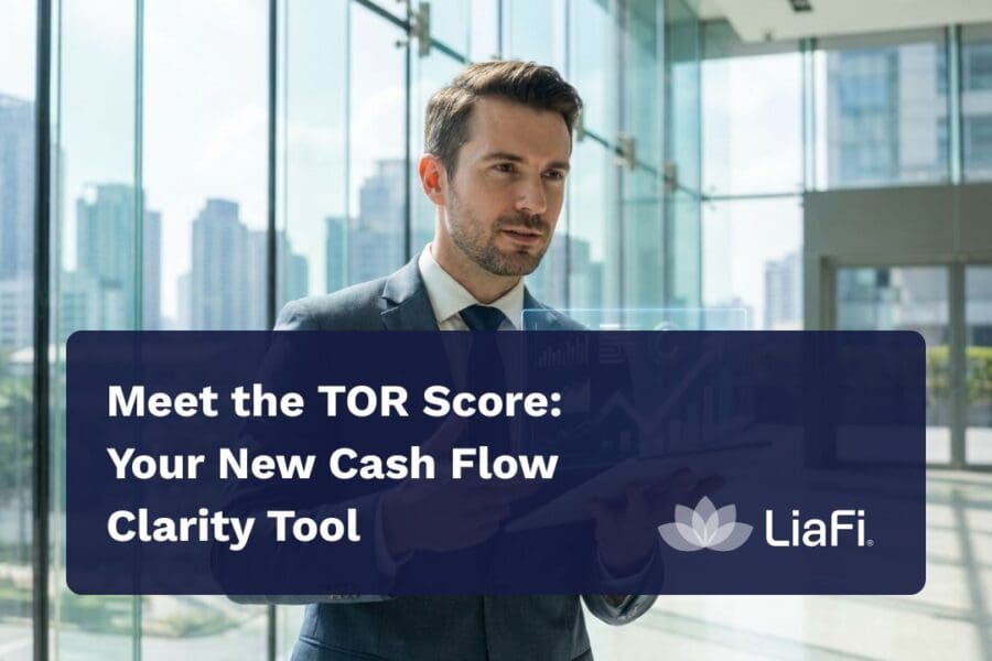 cash flow management tools for small business dashboard showing cash flow variability and insights